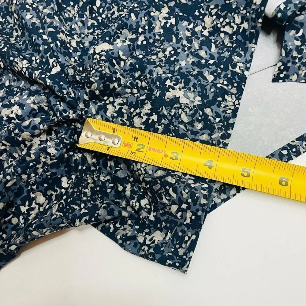 Athleta Printed Baha Short Woodblock Texture Navy Size 6